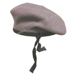 Basco Grigio Finanza Modello Spagnolo