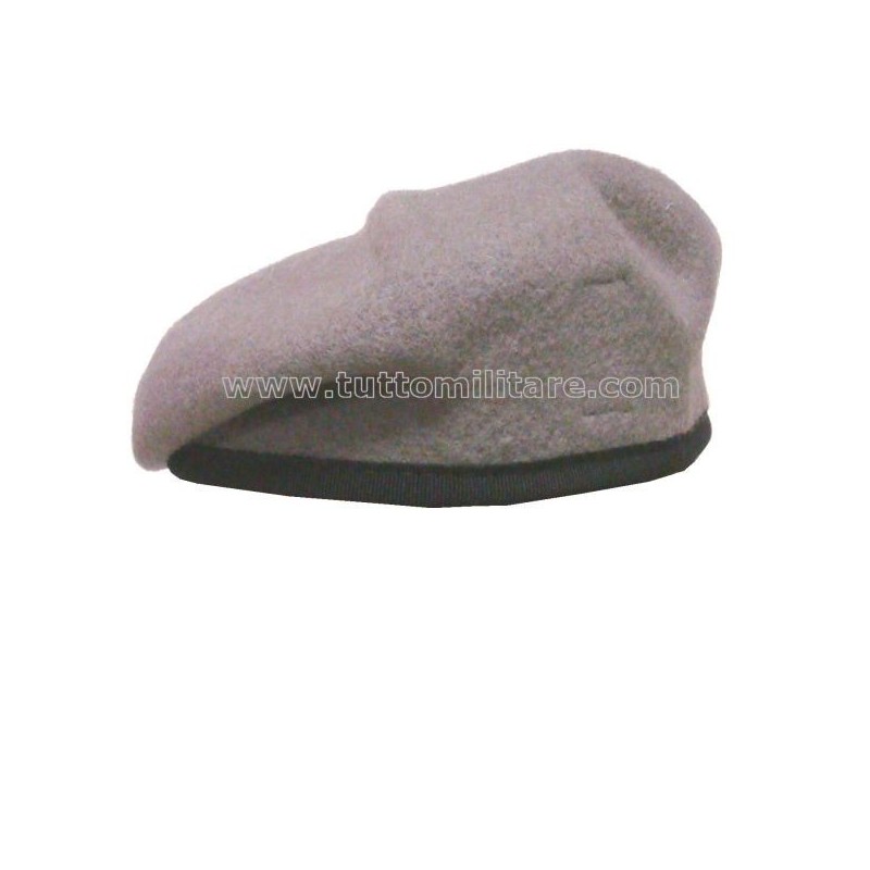 Basco Grigio Finanza Modello Spagnolo