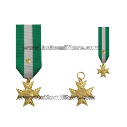 Croce Oro Anzianità Servizio 40 anni