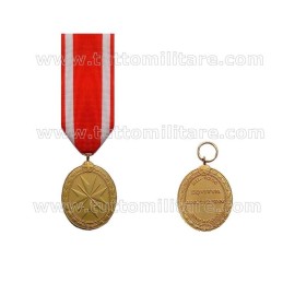 Medaglia Oro Pro Merito Melitensi Con Spade