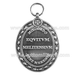 Retro Medaglia di Benemerenza Argento Pro Merito Melitensi Sovrano Militare Ordine di Malta