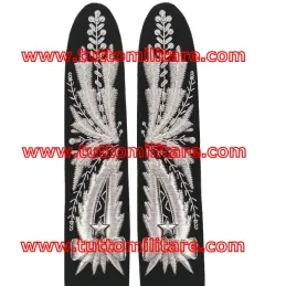 Alamari ricamati da Giacca per Ufficiali Carabinieri con stella argentata zigrinata bordo nero