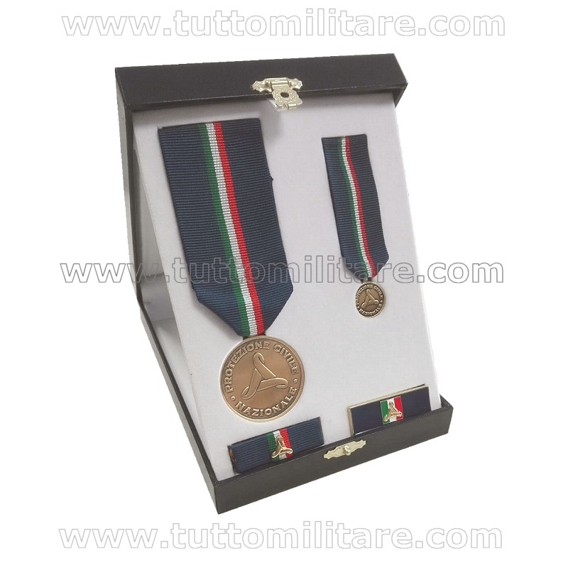 Civil Protection Merit Insignia – 3rd Class, 1st Award