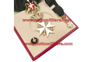 The Sovereign Military Order of Malta: Structure, Grades and Insignia